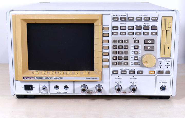 Анализатор цепей Advantest R3762